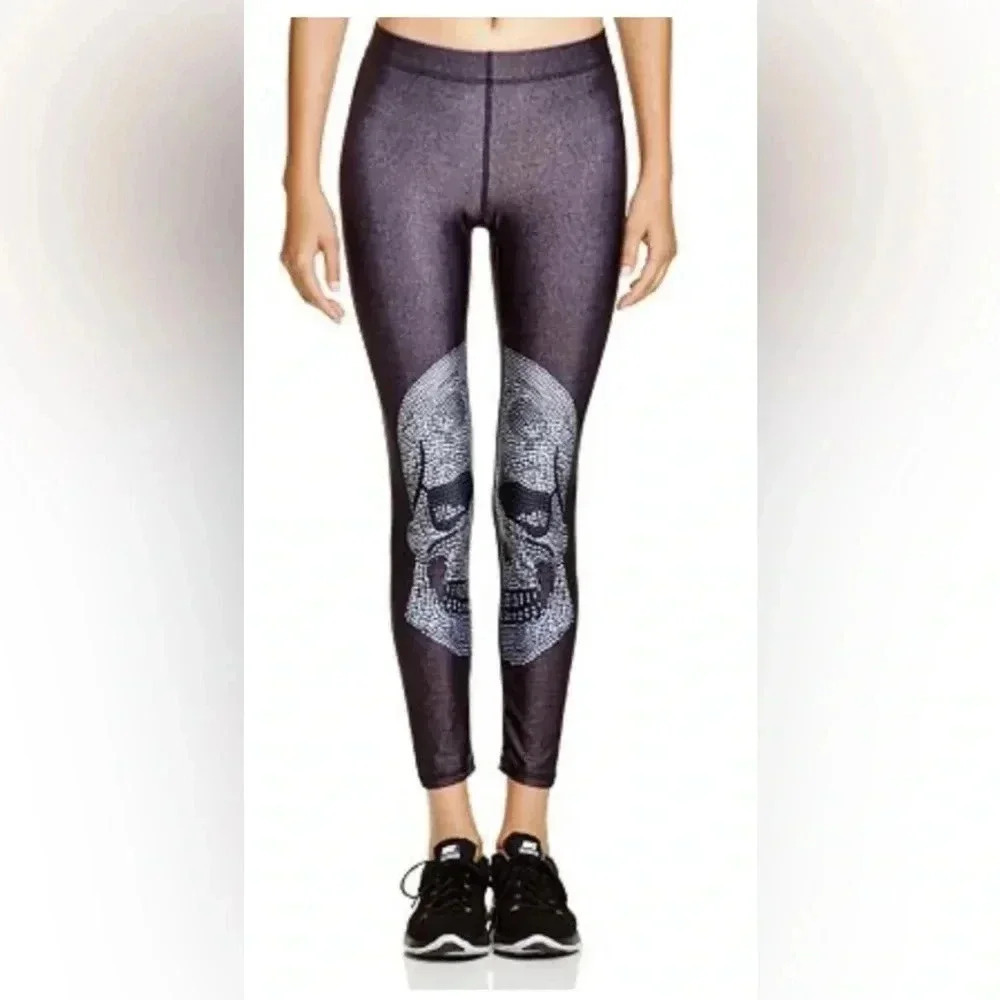 Woman TEREZ Black Silver Faux Crystal Skull Print Performance Leggings Sz Large